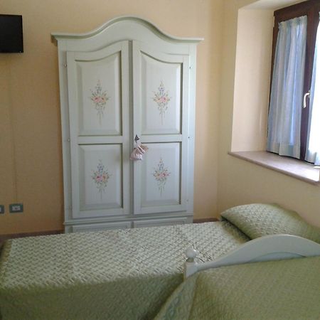 Azienda Agrituristica La Tenuta Del Falco Piedimonte San Germano Room photo