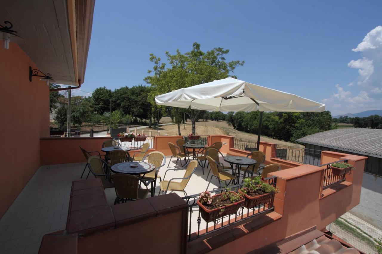 Azienda Agrituristica La Tenuta Del Falco Piedimonte San Germano Exterior photo